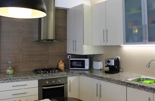 Serra da Pescaria House | Homerez - Nice house 1 km away from the beach for 4 ppl. with terrace at Nazare