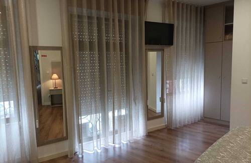 Campanha Hotel | HOSPEDARIA LONDRES