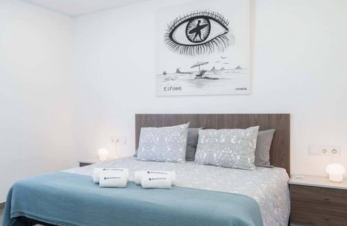 Arvore House | Host Wise Arvore - 6 Double Room | Pool