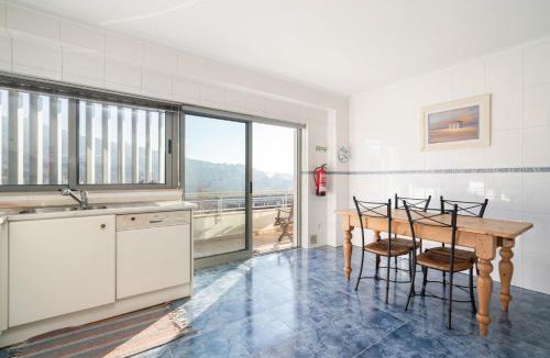 Guimaraes Apartment | Host Wise - Homely Large Flat - Balcony