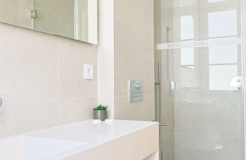 Santa Maria Maior Hotel | Hotel 77 Lisbon