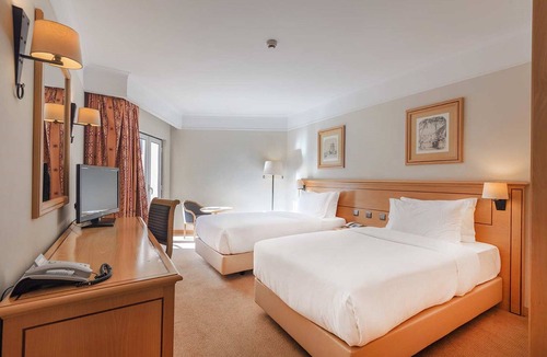 Sao Sebastiao da Pedreira Hotel | Hotel Real Palacio