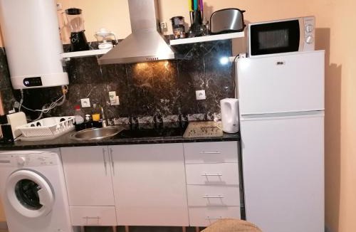 Lordelo do Ouro e Massarelos Apartment | House Romantic R/C left