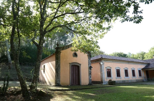 Ponte de Lima House | House with 6 bedrooms, swimming pool, sleeps 12