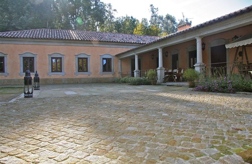Ponte de Lima House | House with 6 bedrooms, swimming pool, sleeps 12