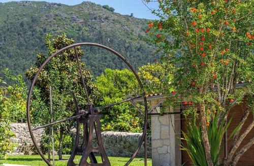Cossourado Villa | House with pool and garden in Ponte de Lima