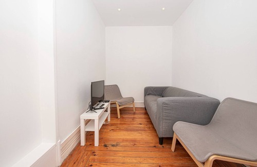 Sao Sebastiao da Pedreira Apartment | HOUZE Bright apartment near Marquês de Pombal