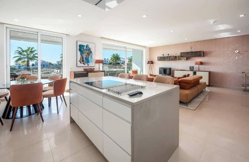 Porto de Mos Apartment | Huge Terrace | Sea View | Direct Access to the Pool