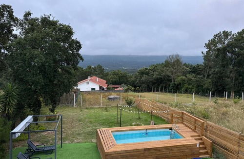 Porto de Mos House | In the center of town, close to culture, the beach and the mountains. Pets accepted