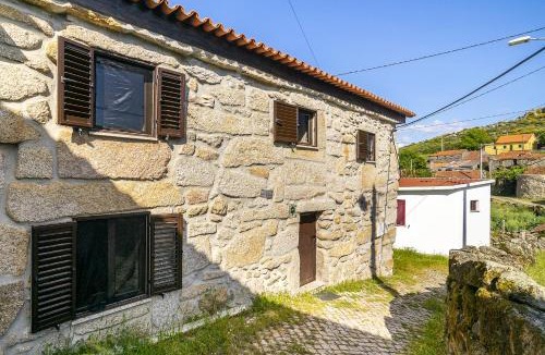 Meada House | Isatour Casa na Serra