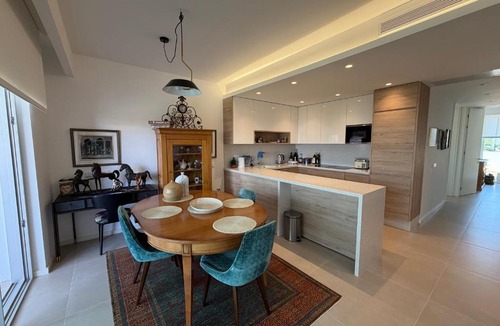 Burgau House | Issac's Place