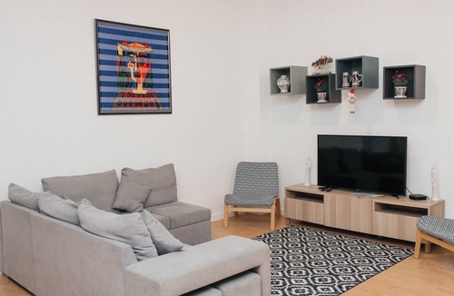 Paranhos Apartment | Júlio de Matos Guest House