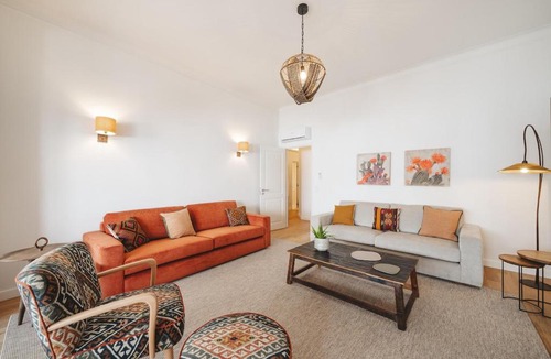 Santo Condestavel Apartment | Jardim da Parada