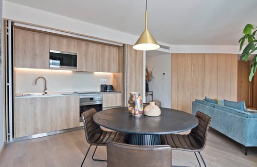 Sao Sebastiao da Pedreira Apartment | Jardim das Amoreiras 1 - CENTRAL & NEW