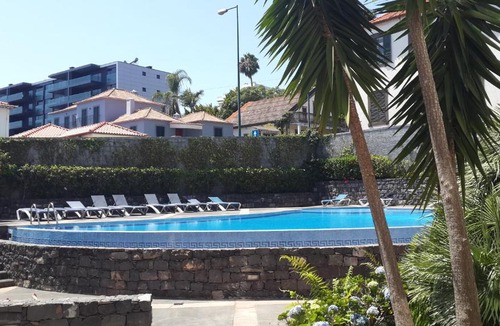 Se Apartment | Jasmineiro - Palms Palace Apartment