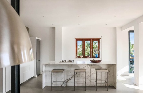 Ferrel House | JOSY Lodge