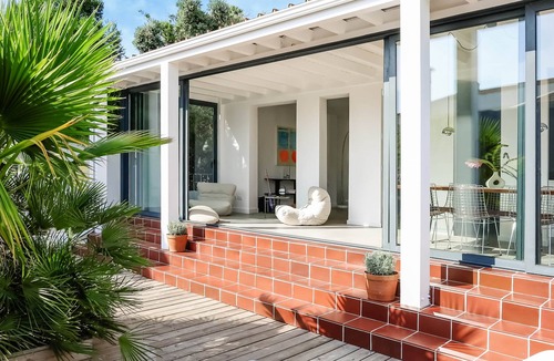 Ferrel House | JOSY Lodge