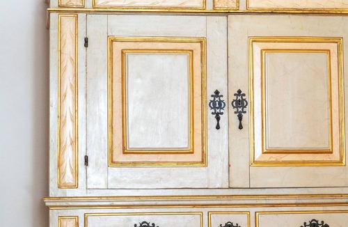 Belem Villa | Junqueira Gardens - a large, restored historic home with a garden and private pool