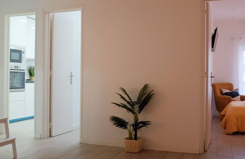 Cova da Piedade Apartment | Just4u Wohnung mit AC in der Nähe von Lissabon und Strand by Interhome