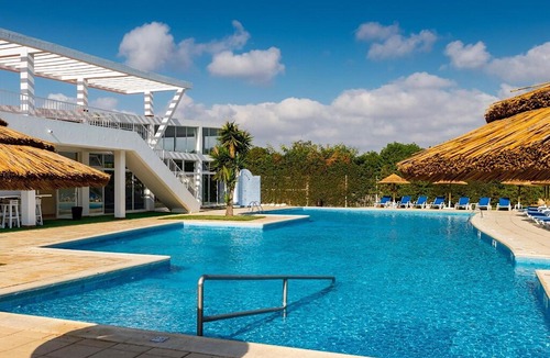Patio Apartment | Kai 7 Studio, Balcony, AC, Swimming Pool!New!