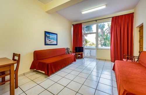 Patio Apartment | Kai 7 Studio, Balcony, AC, Swimming Pool!New!