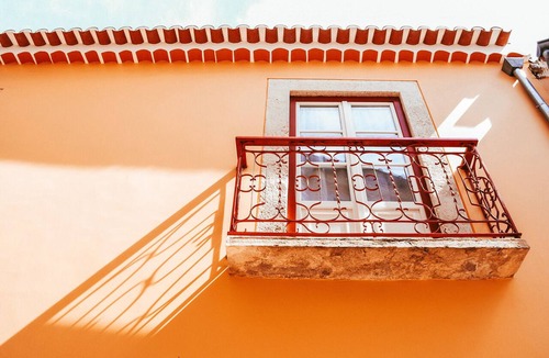 Santa Maria Maior Apartment | Kalathos House 2 with Terrace By Gt House