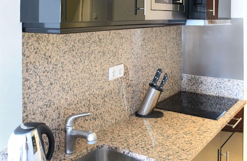 Lagos Apartment | Lagos Marina view apartment near beaches and shops