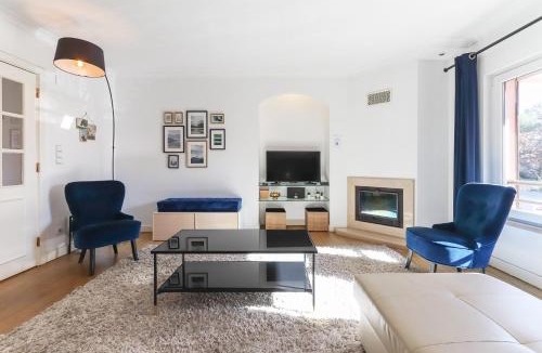 Sao Domingos de Benfica Apartment | Laranjeiras Deluxe by Homing