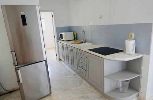 Albardeira Villa | Large private family design villa with direct access nature and 500m beach