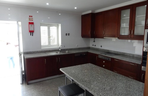 Vila Cha House | Largo dos pescadores