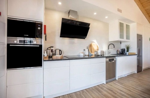 Rogil House | Lavender Retreat Rogil