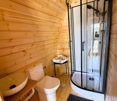 Leiria Ski Chalet | LEIRIA Side Bungalow