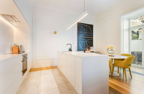 Baixa Apartment | Liberdade Deluxe Apartment | AC | S-Pool | Parking