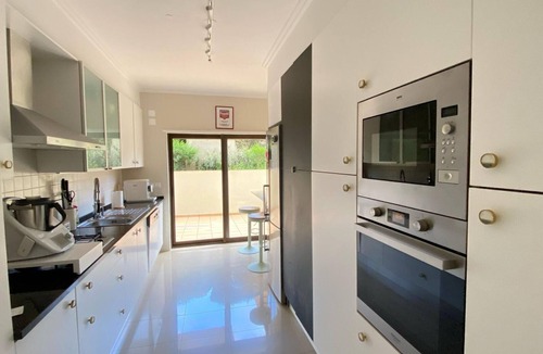 Sabugo Condo | Light-filled apartment | Belas Clube de Campo