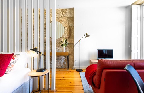 Centro / Baixa Apartment | Light-filled Bonjardim Apartments