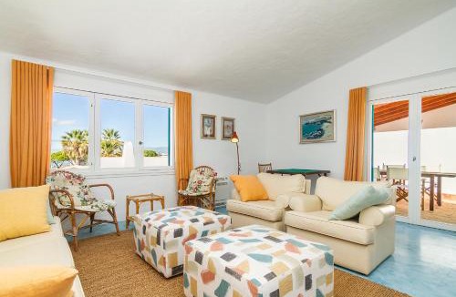 Prainha Villa | Liiiving in Algarve - Alvor Blue Villa