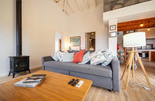 Lajes do Pico Villa | Liiiving in Azores - Foros Main House