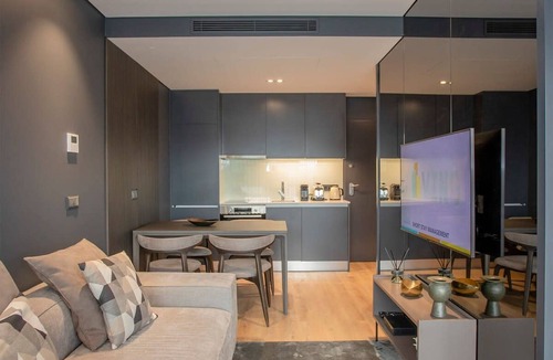 Campanha Apartment | Liiiving in Porto - Drag o Pool View