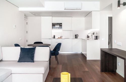 Lisbon Old Town Apartment | Limehome Lisbon Campo Pequeno