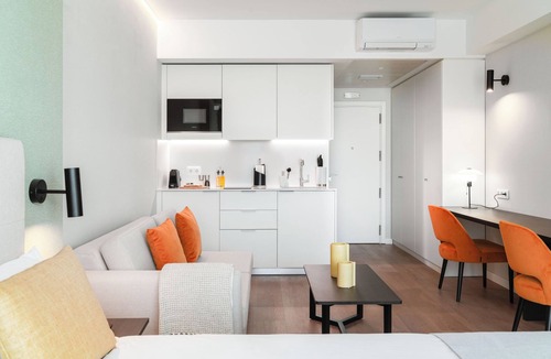Lisbon Old Town Apartment | Limehome Lisbon Campo Pequeno