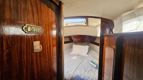 Parque das Nacoes Boat Rental | Lisbon Boat Puma 34