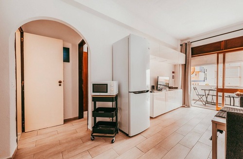Armacao de Pera Apartment | Lisbon Gem, Walk to Chiado