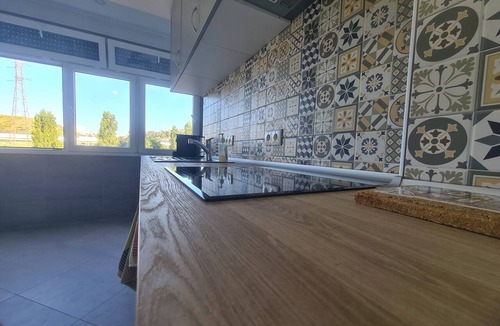 Odivelas Apartment | Lisbon Metro Yellow Line