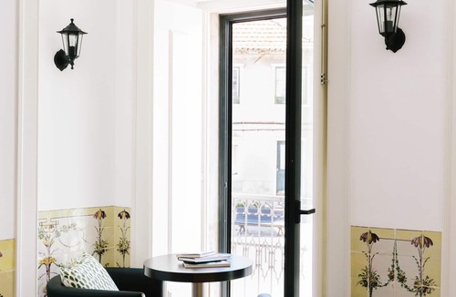 Cacilhas Hostel | Lisbon South Hostel
