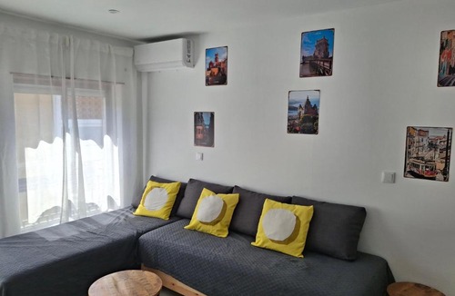 Barreiro Apartment | Lisbon south side apartments