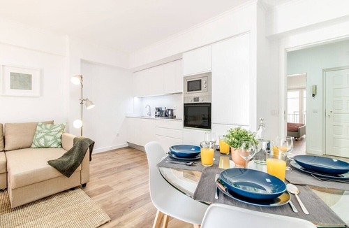 Pena Apartment | Lisbon Stay at Santo Antonio Flat