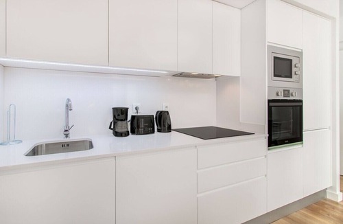 Pena Apartment | Lisbon Stay at Santo Antonio Flat