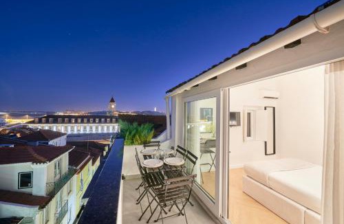 Misericordia Apartment | Lisbon Terrace&Shower River view.