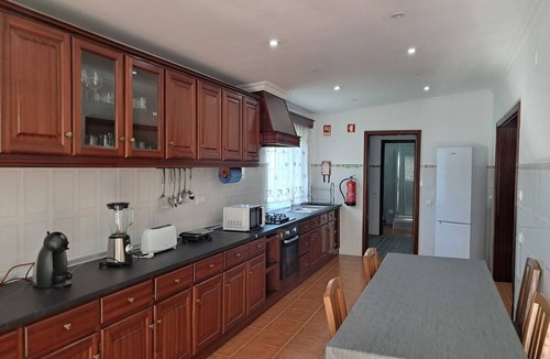Praia da Vitoria House | Little Fountains House