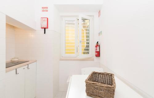 Merces Apartment | Live like a local @ Casa da Esquina - Wifi & A/C